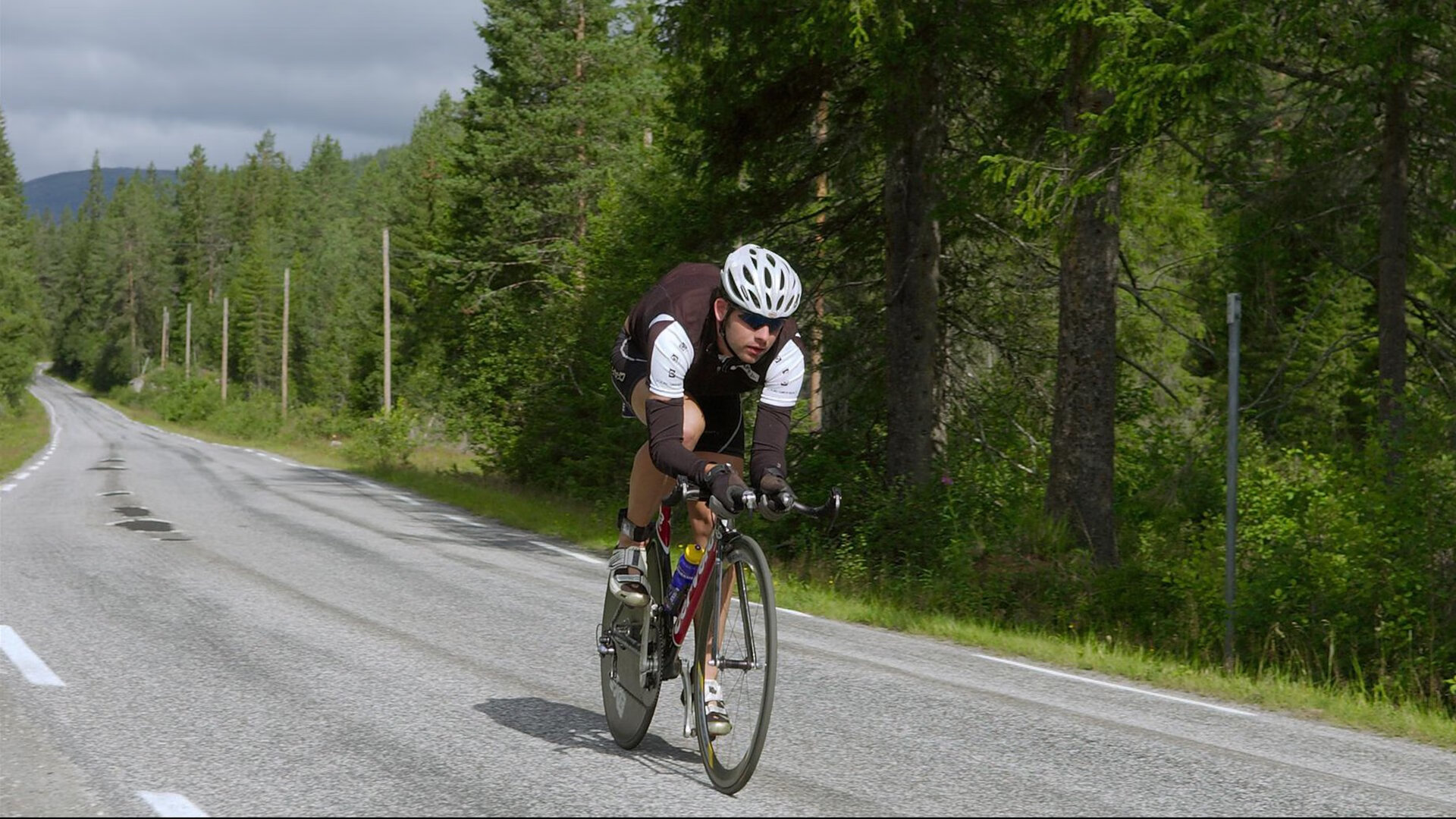 爱游戏ayx官网-“青训营地引入虚拟仿真技术，训练效果显著提升”，虚拟训练系统