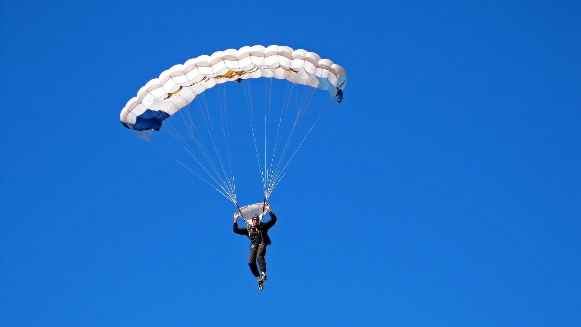 中国女足夺冠崭露头角 进军国际赛场前景看好，中国女足辉煌时刻